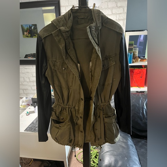Talula Green Army Jacket for fall. 10/10 condition. Size is too large for me :( - Picture 3 of 4